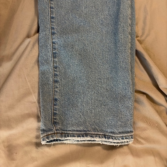 Universal Thread High Rise 90s Straight - Picture 4 of 5